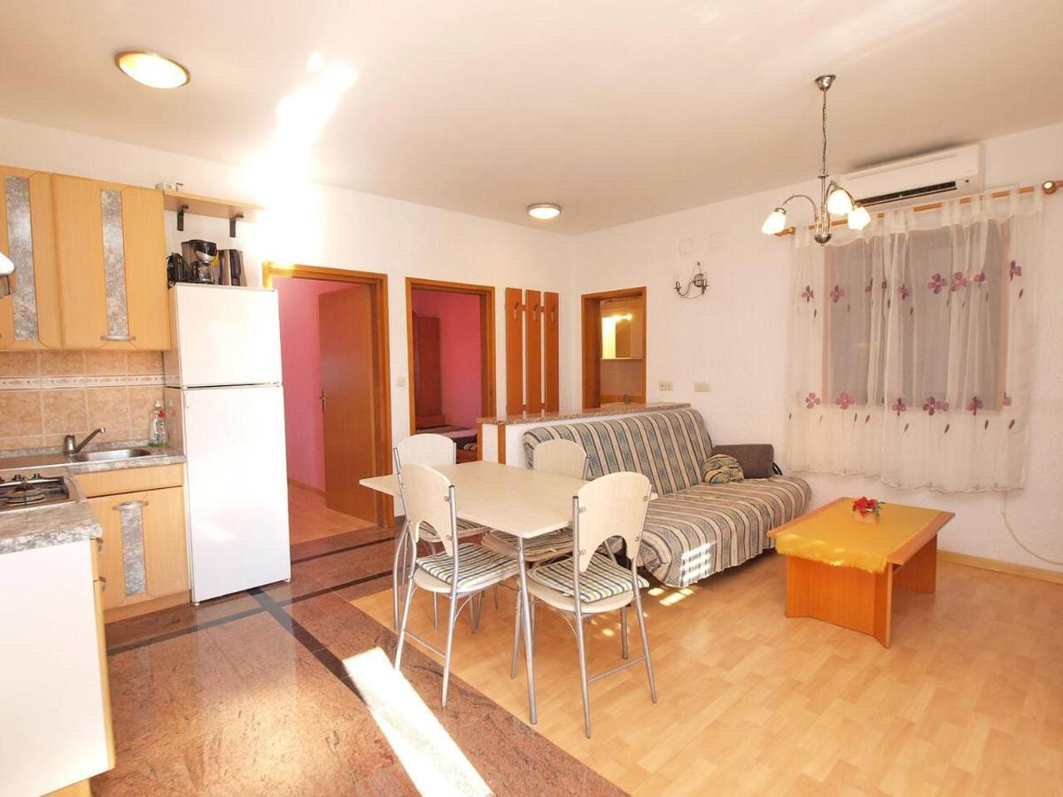 Alma Apartment بوريتش المظهر الخارجي الصورة